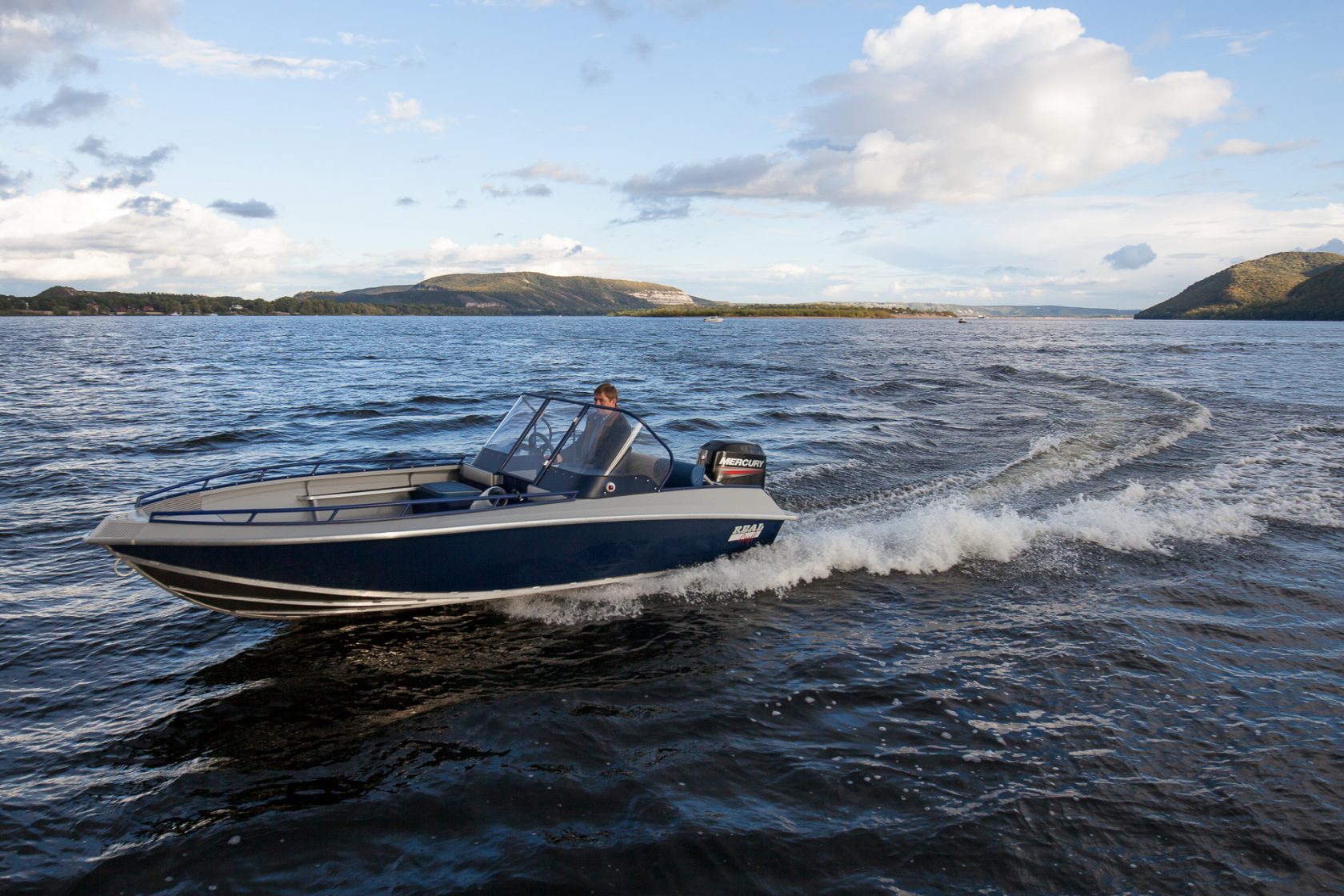 Салют REALCRAFT 200. Лодки Реалкрафт 200. Катера Поларис. Моторный катер