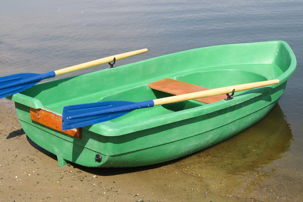 Лодки двухместные бу. Стеклопластиковая лодка Тортилла-2. Лодка Тортилла картоп. Пластиковая лодка Тортилла. Стеклопластиковая лодка Афалина.