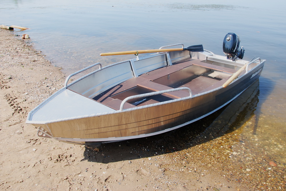 Алюминиевая лодка вятка профи 32. Лодка мста 3. Малютка-2 лодка дюралевая. , с булями. Алюминиевая лодка мста.